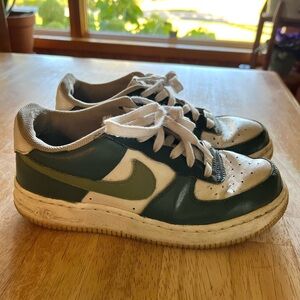 Nike Forest Green and White Air Sneakers